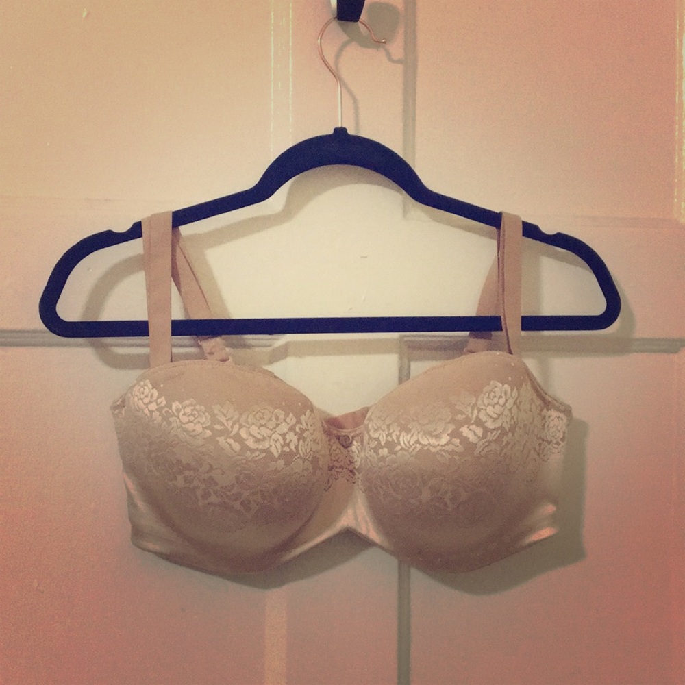 Soma nude strapless bra! Never worn!